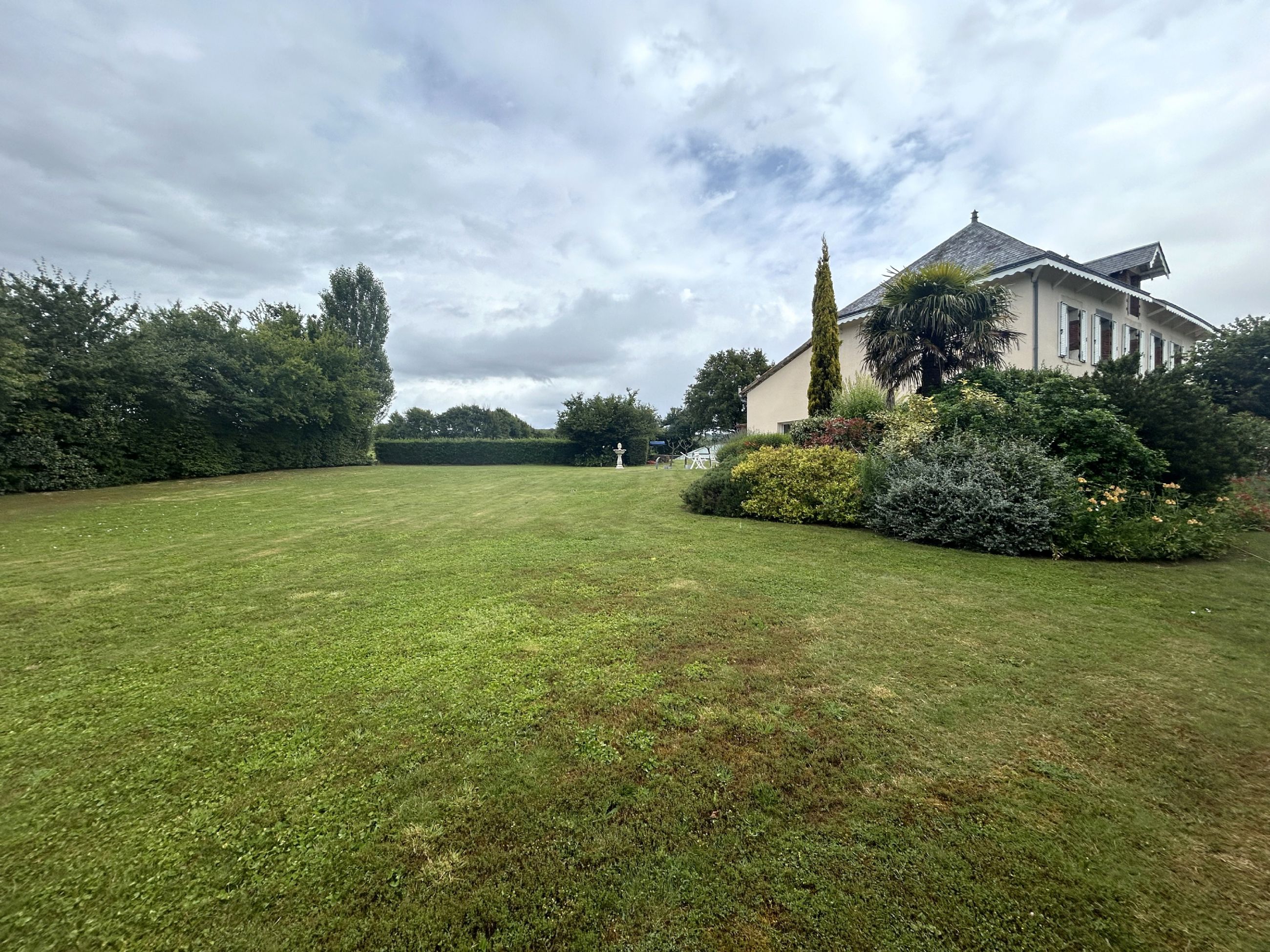 terrain-et-cote-maison.jpg